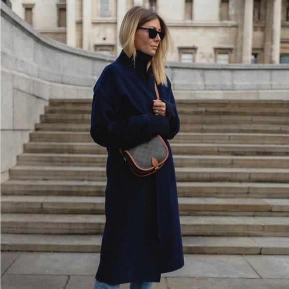 & OTHER STORIES Manteco Relaxed Belted Wool Coat Navy Size US 10 Rare Find! - Picture 2 of 15